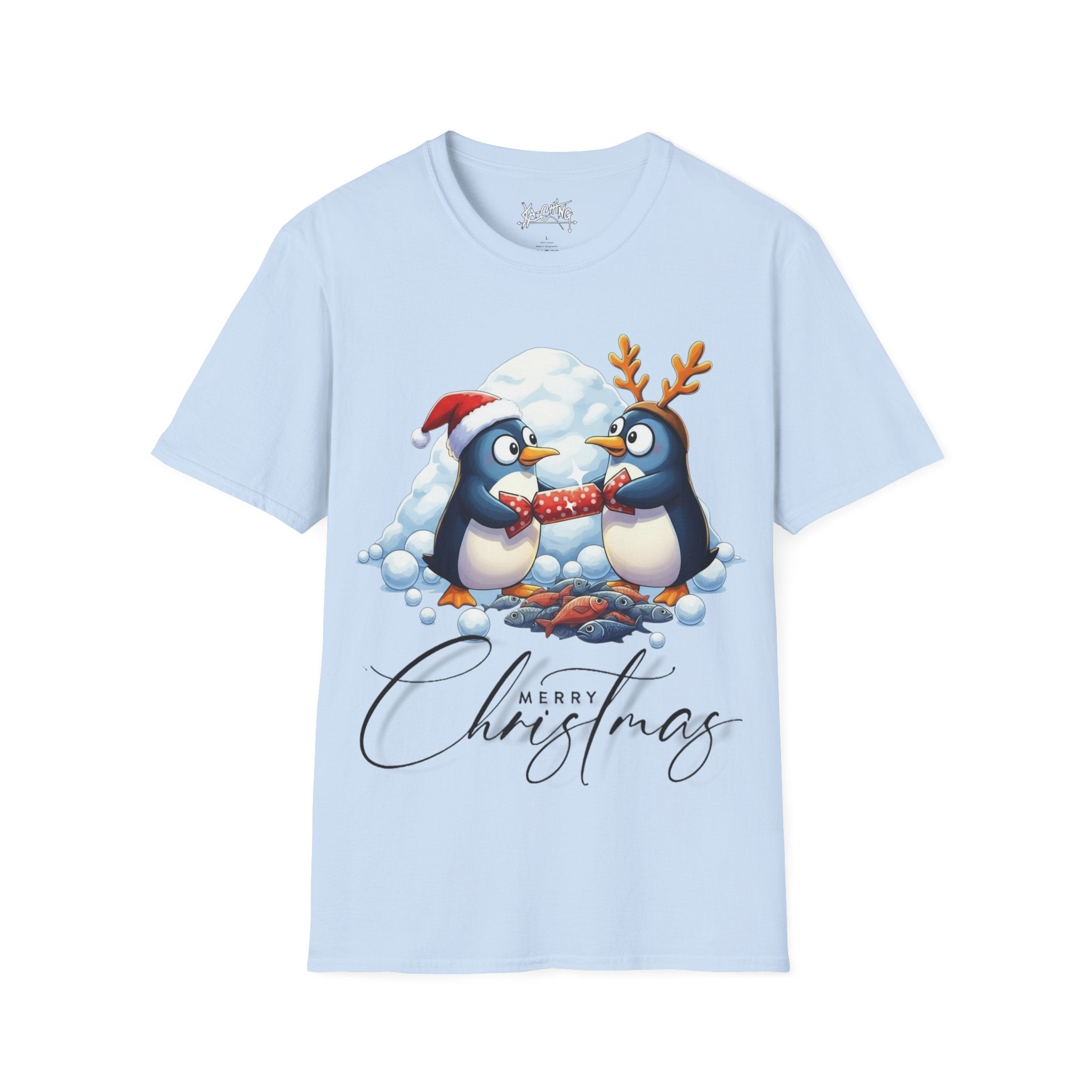 Christmas Penguins cracker Graphic Tee
